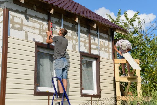 Cost of Handyman Siding Repair in Port Angeles