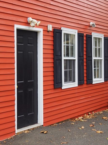 Cost of Red Vinyl Siding Installation in Port Angeles