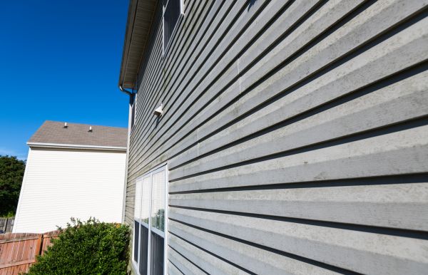 Vinyl Siding Panel Replacement in Port Angeles