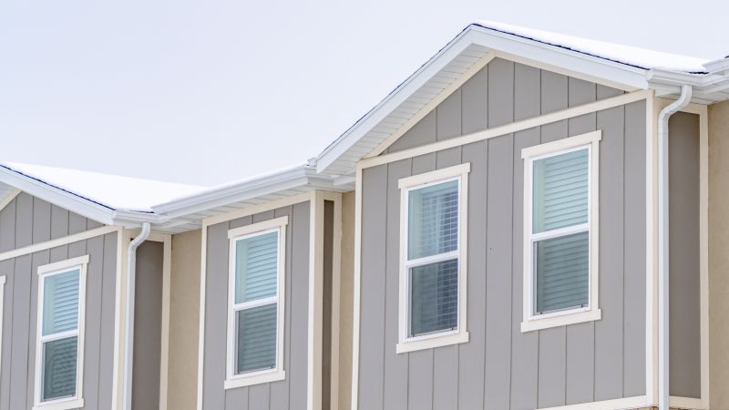 Vertical Vinyl Siding Repair